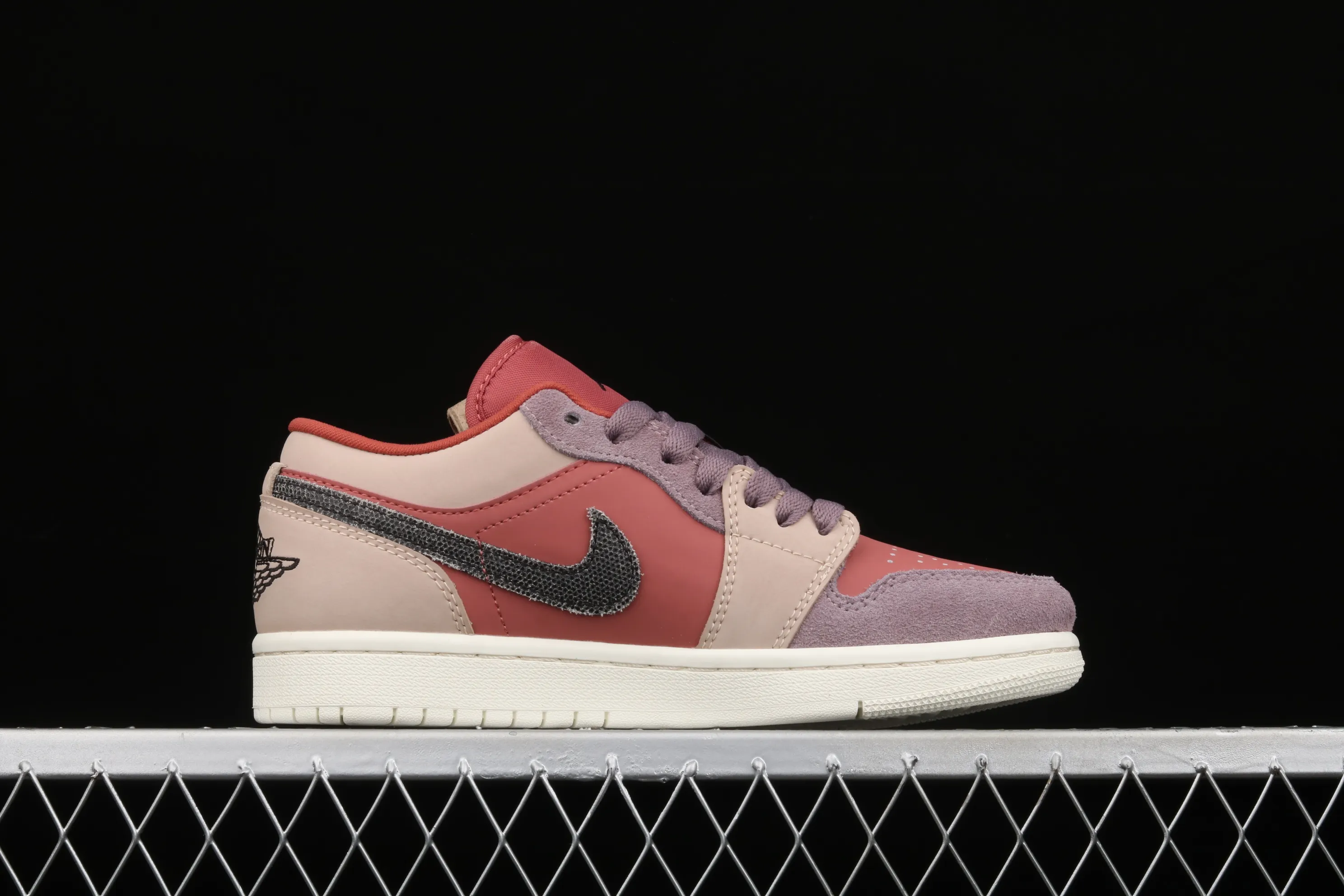 All categories Air Jordan Jordan series basketball shoes Air Jordan 1 Low G version pure original Air Jordan 1 Low AJ1 Joe 1 red pink purple stitching DC0774-602